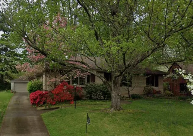 Photo 1 of Single family home for sale at 317 Greenbriar Rd, Lexington, KY 40503 | MLS# 26022818 | Listing updated on 2026-08-28