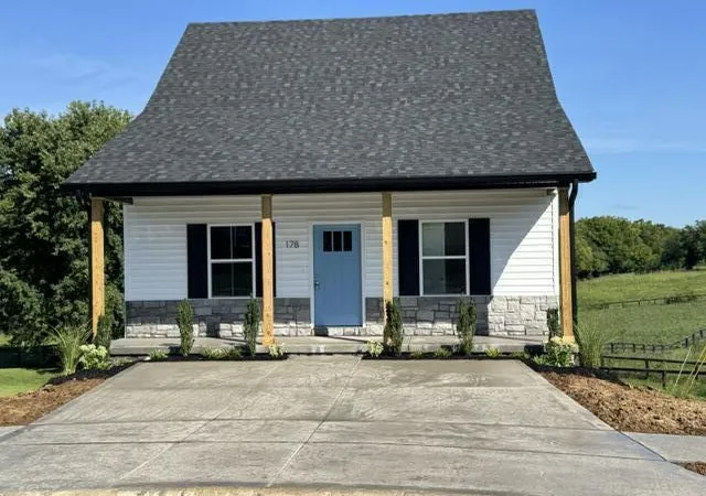 Photo 4 of Sale Pending at 178 Hickory Ct, Cynthiana, KY 41031 | MLS# 26022836 | Listing updated on 2026-08-27