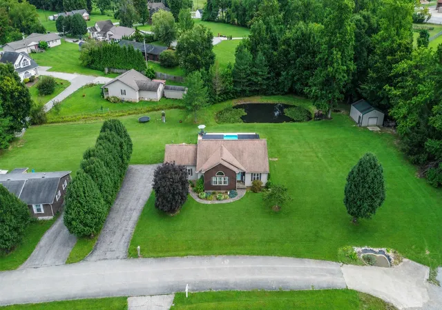 Photo 2 of Single family home for sale at 106 Standau Rd, London, KY 40744 | MLS# 26022875 | Listing updated on 2026-08-21