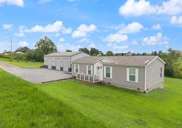 Photo 3 of Sale Pending at 10325 W Hwy 80, Nancy, KY 42544 | MLS# 26022959 | Listing updated on 2026-08-27