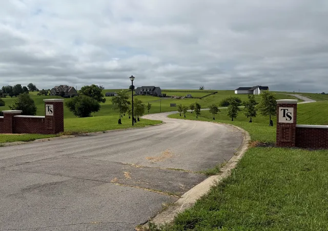 Photo 2 of Land for sale at 110 Retreat Rd, Danville, KY 40422 | MLS# 26022852 | Listing updated on 2026-08-21