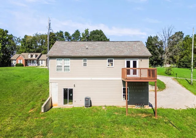Photo 3 of Single family home for sale at 63 Meade Ln, Eubank, KY 42567 | MLS# 26022887 | Listing updated on 2026-08-24