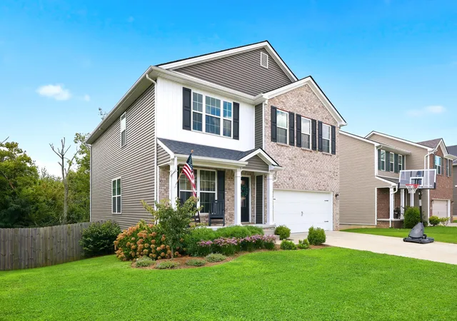 Photo 2 of Single family home for sale at 112 Forester Ct, Nicholasville, KY 40356 | MLS# 26022925 | Listing updated on 2026-08-22