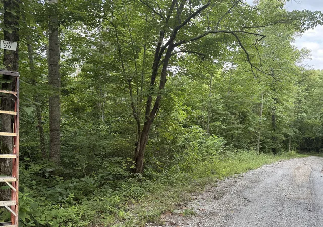 Land for sale at 27 Buck Creek Cir, Somerset, KY 42501 | MLS# 26022903