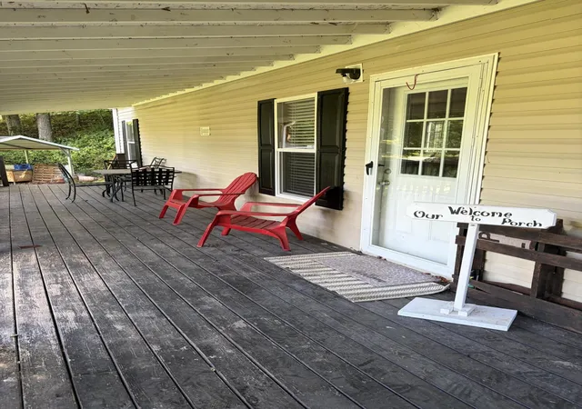 Photo 3 of Single family home for sale at 3562 Old Beaver Rd, Frenchburg, KY 40322 | MLS# 26023016 | Listing updated on 2026-09-14