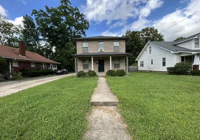 Photo 1 of Single family home for sale at 115 Suburban Ct, Lexington, KY 40503 | MLS# 26022955 | Listing updated on 2026-08-31