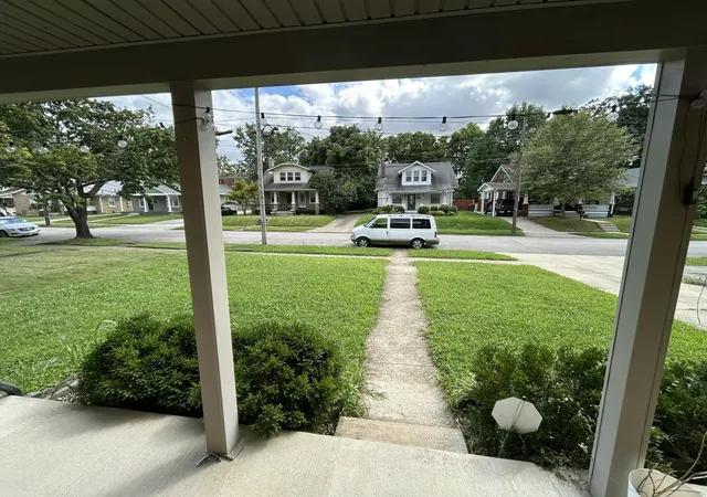 Photo 2 of Single family home for sale at 115 Suburban Ct, Lexington, KY 40503 | MLS# 26022955 | Listing updated on 2026-08-31