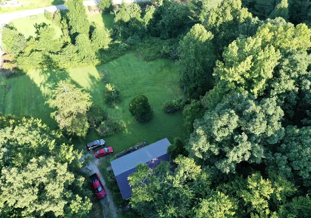 Photo 3 of Single family home for sale at 335 Smallwood Rd, Stanton, KY 40380 | MLS# 26023042 | Listing updated on 2026-09-16