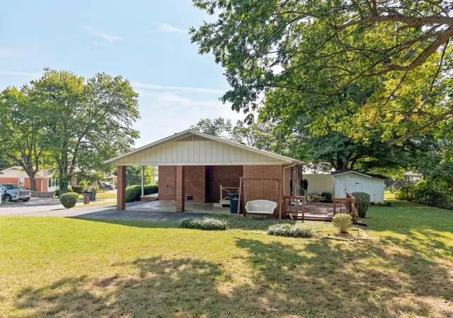 Photo 3 of Sale Pending at 206 Alise Ct, Princeton, KY 42445 | MLS# 26023329 | Listing updated on 2026-10-22