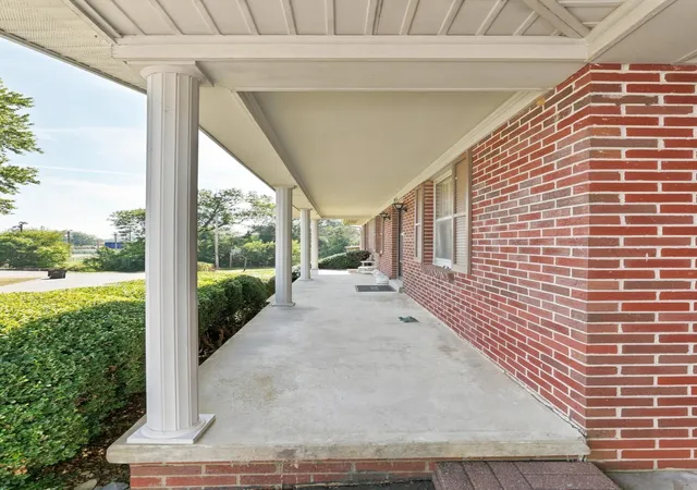 Photo 4 of Sale Pending at 206 Alise Ct, Princeton, KY 42445 | MLS# 26023329 | Listing updated on 2026-10-22