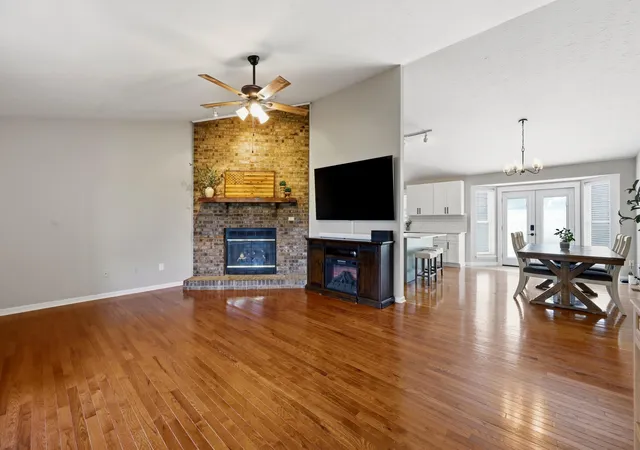 Photo 3 of Sale Pending at 2195 Pretty Run Rd, Winchester, KY 40391 | MLS# 26022948 | Listing updated on 2026-08-31