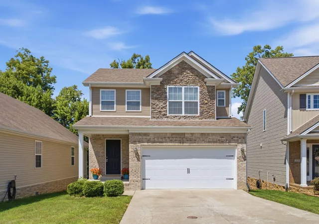 Photo 1 of Single family home for sale at 1925 Falling Leaves Ln, Lexington, KY 40509 | MLS# 26023246 | Listing updated on 2026-09-05