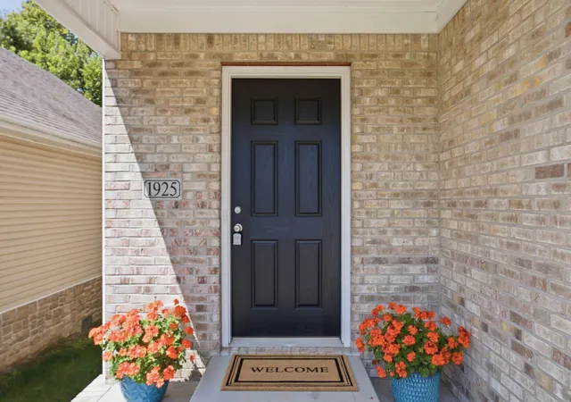 Photo 2 of Single family home for sale at 1925 Falling Leaves Ln, Lexington, KY 40509 | MLS# 26023246 | Listing updated on 2026-09-05