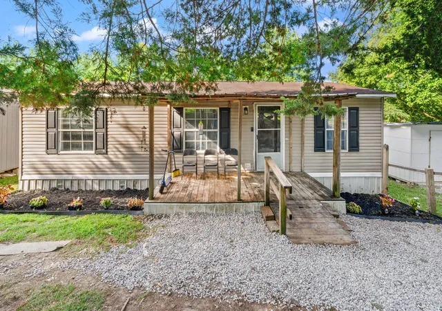 Photo 2 of Sale Pending at 89 Davenport Ln, Williamsburg, KY 40769 | MLS# 26023405 | Listing updated on 2026-09-02