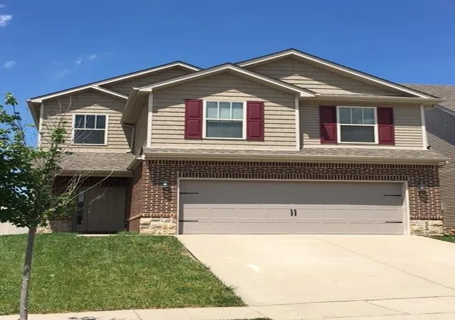 Photo 2 of Single family home for sale at 3204 Sweet Clover Ln, Lexington, KY 40509 | MLS# 26022971 | Listing updated on 2026-09-19