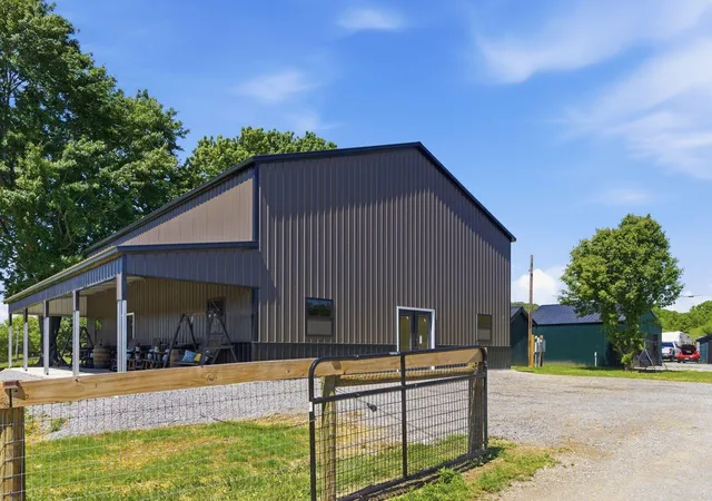 Photo 3 of Single family home for sale at 11440 Kentucky 698, Hustonville, KY 40437 | MLS# 26022972 | Listing updated on 2026-08-23