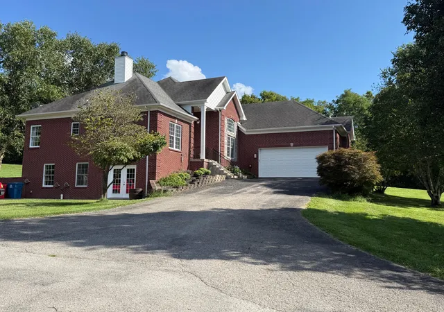 Photo 1 of Single family home for sale at 796 Ninevah Rd, Frankfort, KY 40601 | MLS# 26022979 | Listing updated on 2026-09-04