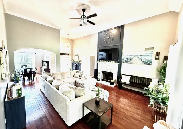 Photo 3 of Single family home for sale at 796 Ninevah Rd, Frankfort, KY 40601 | MLS# 26022979 | Listing updated on 2026-10-05
