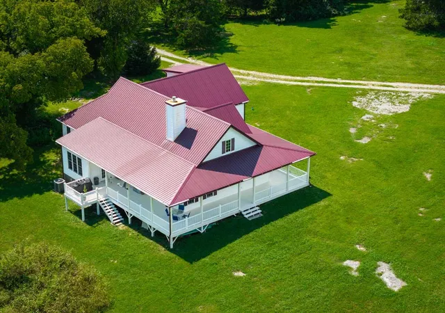 Photo 3 of Single family home for sale at 1675 Watts Mill Rd Rd, Nicholasville, KY 40356 | MLS# 26023026 | Listing updated on 2026-09-02