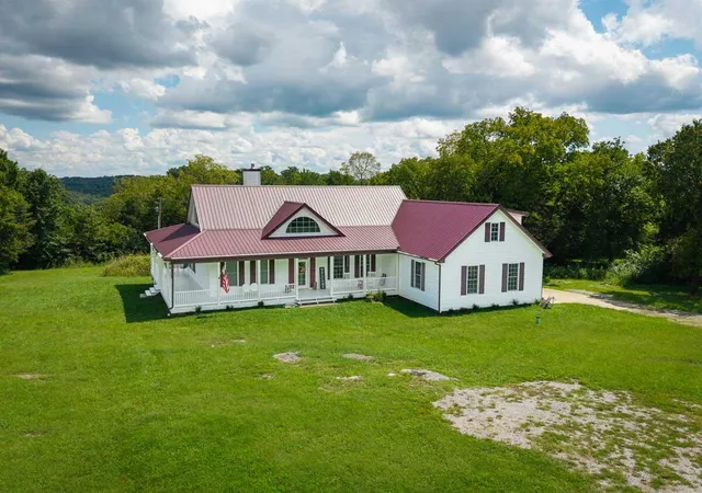 Photo 3 of Single family home for sale at 1675 Watts Mill Rd Rd, Nicholasville, KY 40356 | MLS# 26023026 | Listing updated on 2026-09-02