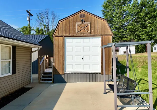 Photo 4 of Single family home for sale at 5438 Scenic Vista Dr, Somerset, KY 42501 | MLS# 26023275 | Listing updated on 2026-10-11
