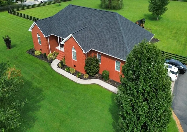 Photo 2 of Single family home for sale at 1523 Slickback Road Road, Benton, KY 42025 | MLS# 26023006 | Listing updated on 2026-09-11