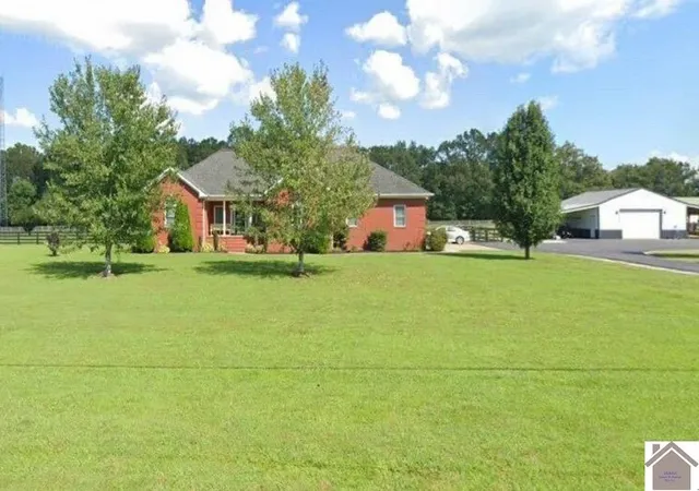 Photo 3 of Single family home for sale at 1523 Slickback Road Road, Benton, KY 42025 | MLS# 26023006 | Listing updated on 2026-09-11