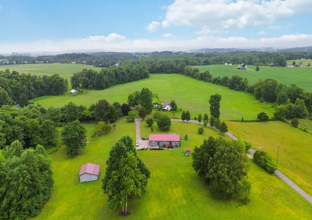 Photo 3 of Single family home for sale at 1716 Liberty Rd, Eubank, KY 42567 | MLS# 26023021 | Listing updated on 2026-09-09