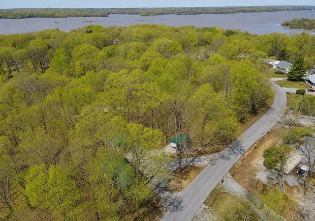 Photo 3 of Single family home for sale at 1514 Goose Hollow Rd, Cadiz, KY 42211 | MLS# 26023131 | Listing updated on 2026-10-06