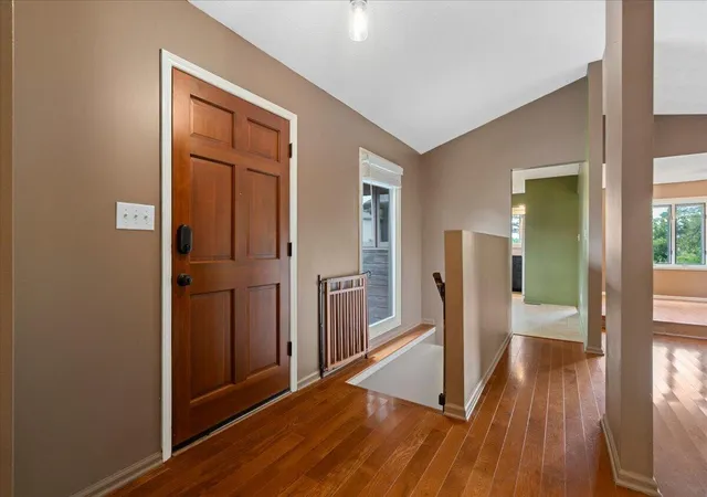 Photo 3 of Sale Pending at 632 Pebble Creek Dr, Lexington, KY 40517 | MLS# 26023071 | Listing updated on 2026-08-28