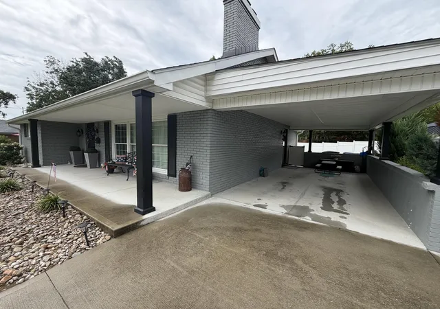 Photo 3 of Single family home for sale at 15 Moundale Ave, Winchester, KY 40391 | MLS# 26023052 | Listing updated on 2026-08-24