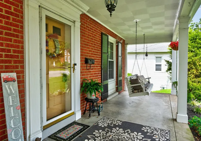 Photo 2 of Sale Pending at 632 Beaumont Ave, Harrodsburg, KY 40330 | MLS# 26023085 | Listing updated on 2026-09-05