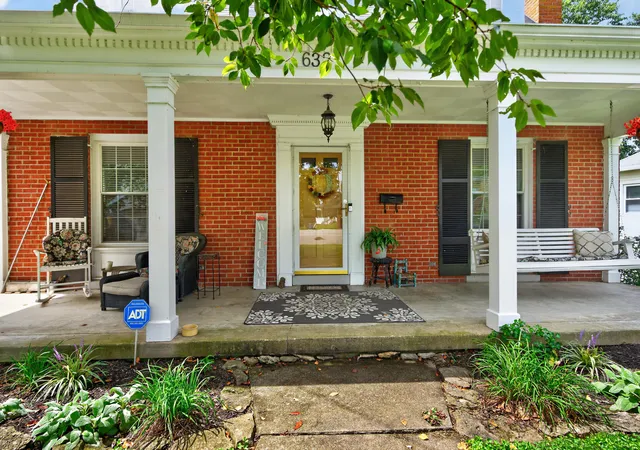 Photo 3 of Sale Pending at 632 Beaumont Ave, Harrodsburg, KY 40330 | MLS# 26023085 | Listing updated on 2026-09-05