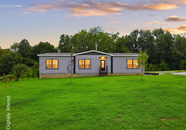Photo 1 of Single family home for sale at 165 Cedar Point Rd, Tyner, KY 40486 | MLS# 26023205 | Listing updated on 2026-08-26