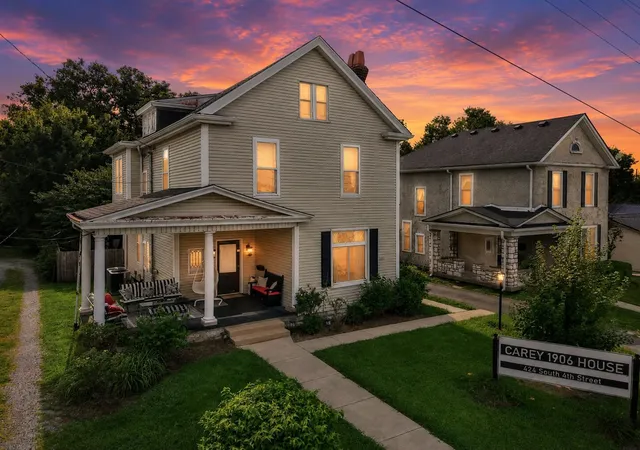 Photo 1 of Single family home for sale at 424 S 4th St, Danville, KY 40422 | MLS# 26023126 | Listing updated on 2026-09-07
