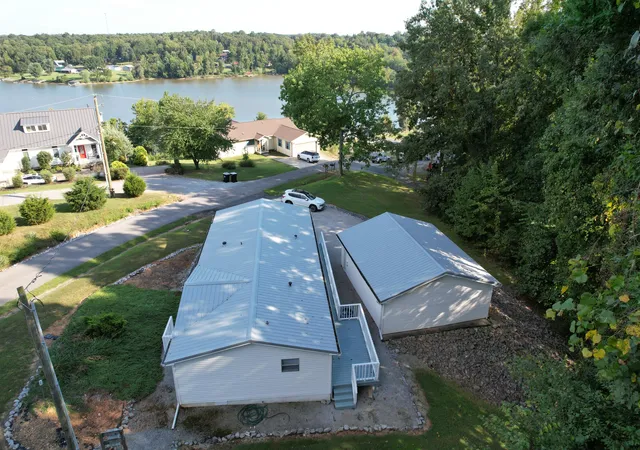 Photo 2 of Single family home for sale at 934 Cantrell Rd, Eddyville, KY 42038 | MLS# 26023553 | Listing updated on 2026-08-28