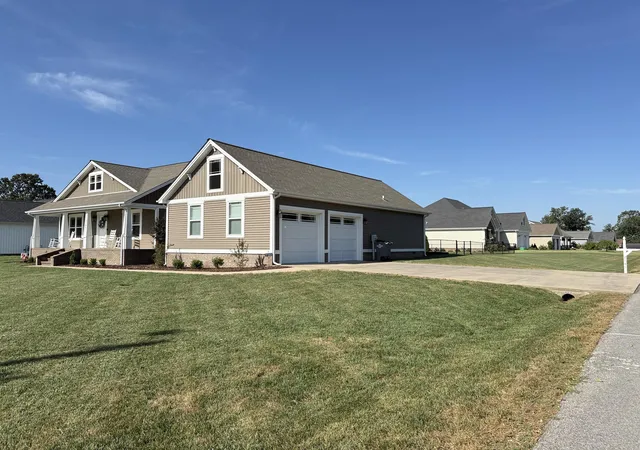 Photo 1 of Sale Pending at 2141 Rob Mason Rd, Murray, KY 42071 | MLS# 26023148 | Listing updated on 2026-08-26