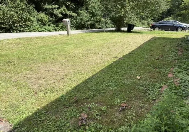 Photo 2 of Sale Pending at 1112 Forest Park Ln, Paintsville, KY 41240 | MLS# 26023081 | Listing updated on 2026-10-08