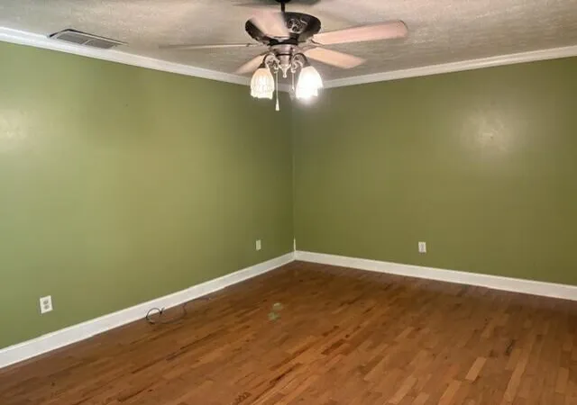 Photo 3 of Sale Pending at 1112 Forest Park Ln, Paintsville, KY 41240 | MLS# 26023081 | Listing updated on 2026-10-08