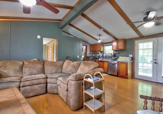 Photo 3 of Single family home for sale at 2017 River Rd, London, KY 40744 | MLS# 26023295 | Listing updated on 2026-08-26