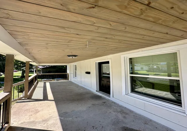 Photo 3 of Single family home for sale at 531 Adams St, Danville, KY 40422 | MLS# 26023226 | Listing updated on 2026-09-28