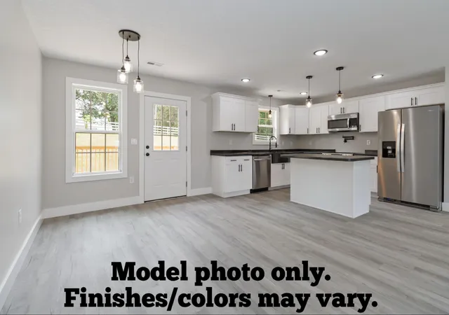 Photo 2 of Single family home for sale at 255 Malibu Dr, Corbin, KY 40701 | MLS# 26023095 | Listing updated on 2026-08-24