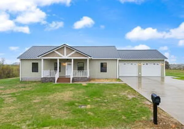 Photo 1 of Sale Pending at 111 Sunflower Rd, Flemingsburg, KY 41041 | MLS# 26023104 | Listing updated on 2026-08-24