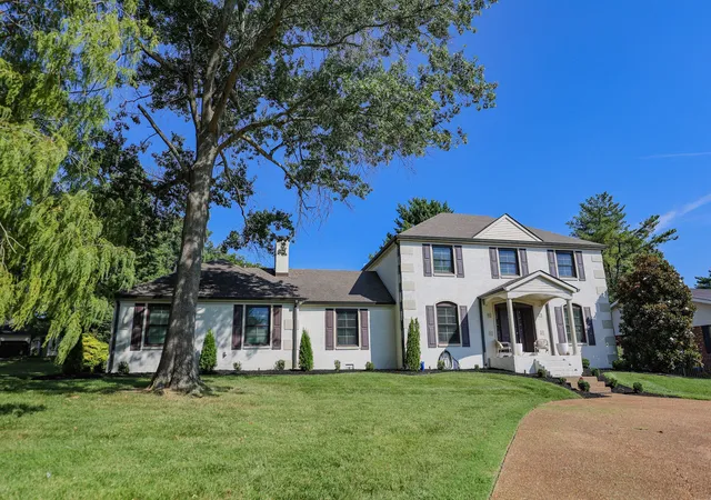 Photo 3 of Single family home for sale at 195 Idlewild Dr, Paducah, KY 42001 | MLS# 26023210 | Listing updated on 2026-09-14