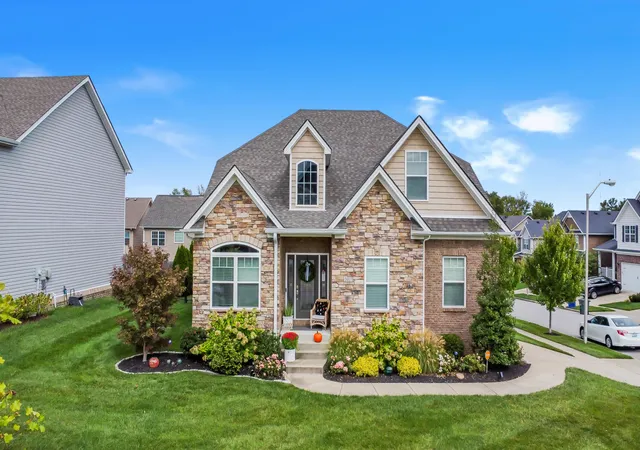 Photo 1 of Single family home for sale at 2017 Lawton Flt, Lexington, KY 40509 | MLS# 26023125 | Listing updated on 2026-10-13
