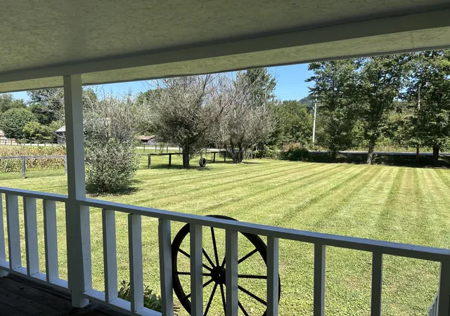 Photo 4 of Sale Pending at 1325 Black Creek Rd, Clay City, KY 40312 | MLS# 26023135 | Listing updated on 2026-09-03