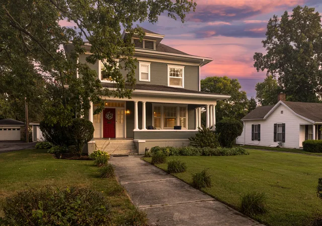 Single family home for sale at 2116 S Main St, Hopkinsville, KY 42240 | MLS# 26023192