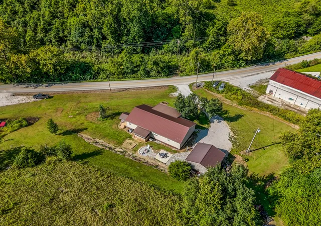 Photo 31 of Single family home for sale at 4500 Kentucky 36, Owingsville, KY 40360 | MLS# 26023166 | Listing updated on 2026-09-23