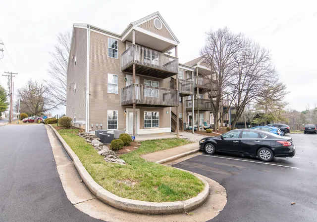Condo for sale at 858 Malabu Dr #5000, Lexington, KY 40502 | MLS# 26023177
