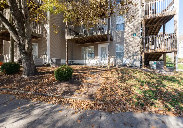 Photo 3 of Condo for sale at 858 Malabu Dr #5000, Lexington, KY 40502 | MLS# 26023177 | Listing updated on 2026-08-25